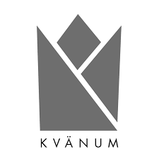 Logotyp för Kvänum. En stilren, grå logotyp med geometriska former och texten "Kvänum" under. En köksleverantör till L&A Fantastic Renovering.